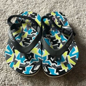 Speedo kid flip flops with back strap. Size. 5/6 toddler